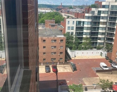 940 25th Street Nw - Photo Thumbnail 8