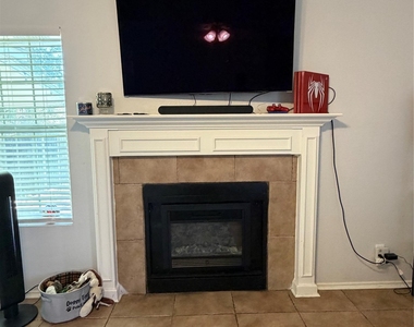 16010 Fitchburg Cir - Photo Thumbnail 3