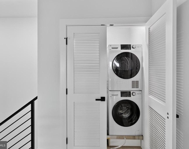 1650 Columbia Road Nw - Photo Thumbnail 7