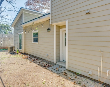 811 Gunter St - Photo Thumbnail 26