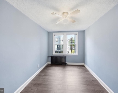 905 19th Street Ne - Photo Thumbnail 2