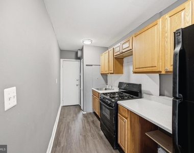 905 19th Street Ne - Photo Thumbnail 7