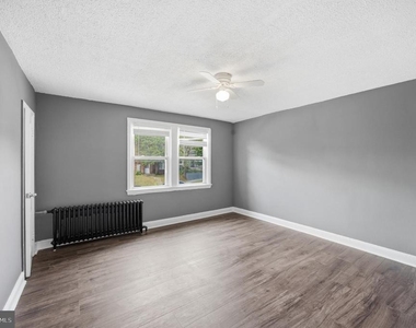 905 19th Street Ne - Photo Thumbnail 5
