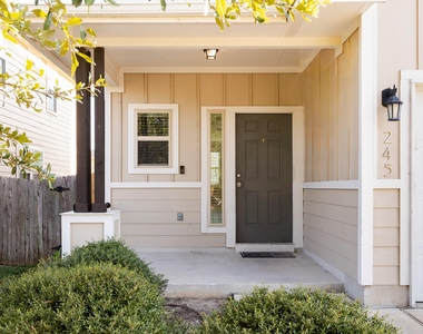 245 Pearl Way - Photo Thumbnail 2