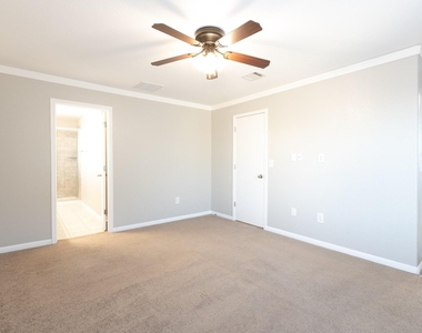 245 Pearl Way - Photo Thumbnail 23