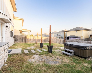245 Pearl Way - Photo Thumbnail 28