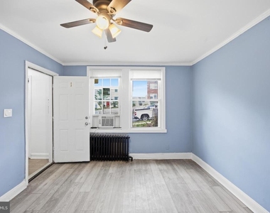 905 19th Street Ne - Photo Thumbnail 6