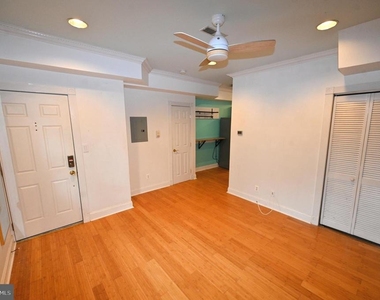 550 Hobart Place Nw - Photo Thumbnail 5