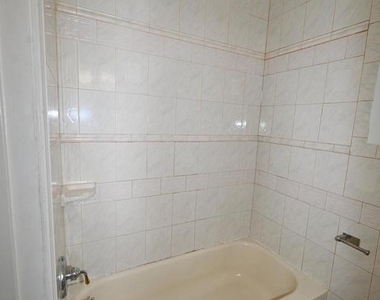 550 Hobart Place Nw - Photo Thumbnail 14
