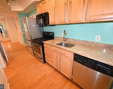 550 Hobart Place Nw - Photo Thumbnail 10