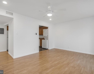 814 11th Street Ne - Photo Thumbnail 11