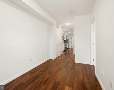 1838 C Street Se - Photo Thumbnail 4