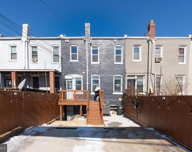 444 Kenyon Street Nw - Photo Thumbnail 28