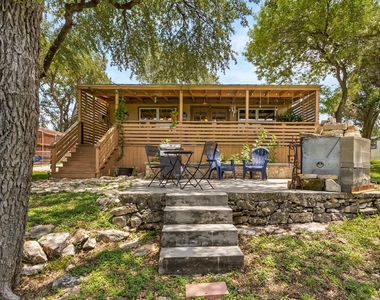 467 Burr Oak Ln - Photo Thumbnail 14