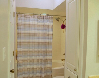7701 Rialto Blvd - Photo Thumbnail 18