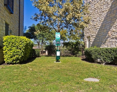 7701 Rialto Blvd - Photo Thumbnail 10