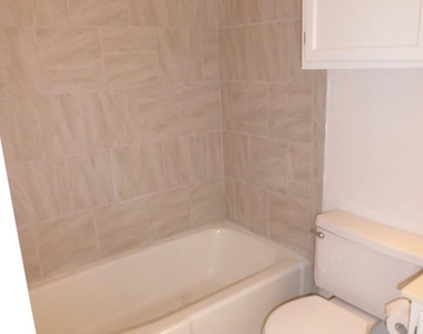 9102 Sanger Dr - Photo Thumbnail 12