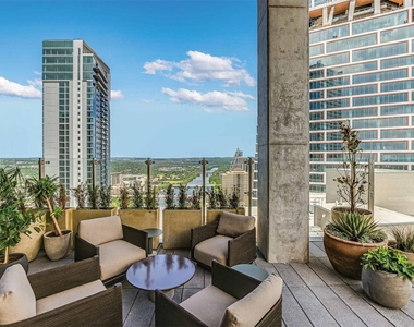 610 Davis St - Photo Thumbnail 21