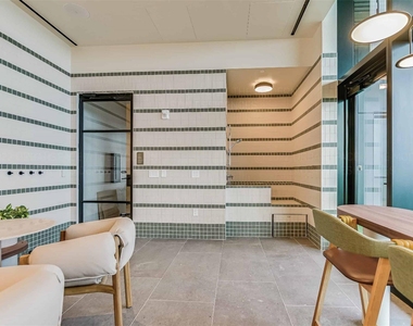 610 Davis St - Photo Thumbnail 32