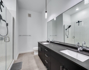 4801 Springdale Rd - Photo Thumbnail 19