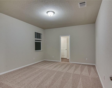 309 Naset Dr - Photo Thumbnail 13