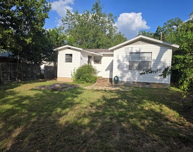 5408 Joe Sayers Ave - Photo Thumbnail 13