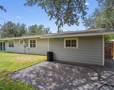 7707 Robalo Rd - Photo Thumbnail 30