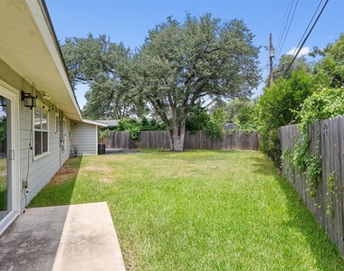 7707 Robalo Rd - Photo Thumbnail 27