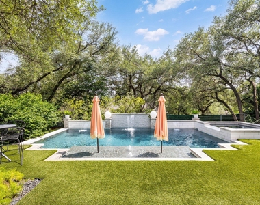 301 Copperleaf Rd - Photo Thumbnail 2