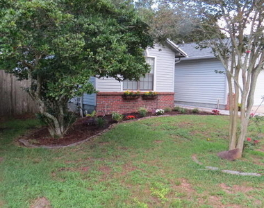 335 Hickory Hollow Drive N - Photo Thumbnail 1