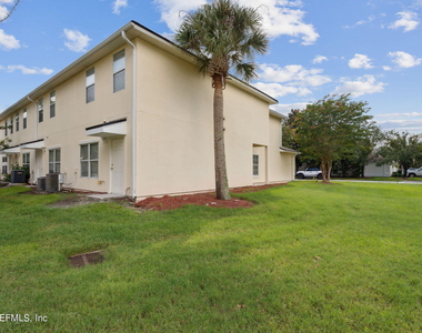 574 Southbranch Drive - Photo Thumbnail 5