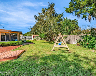 5495 Forrest Drive - Photo Thumbnail 18