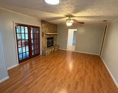 5495 Forrest Drive - Photo Thumbnail 8