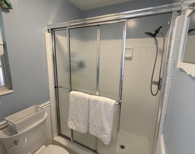 5495 Forrest Drive - Photo Thumbnail 12