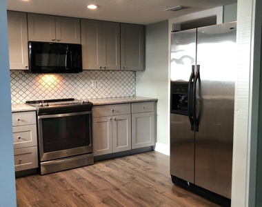 2132 Bay Road - Photo Thumbnail 5