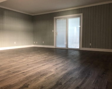2132 Bay Road - Photo Thumbnail 2