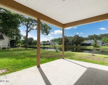 557 Grand Parke Drive - Photo Thumbnail 30