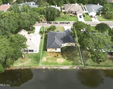 557 Grand Parke Drive - Photo Thumbnail 35