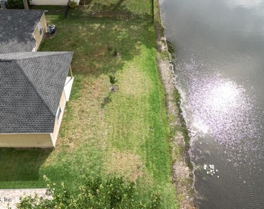 557 Grand Parke Drive - Photo Thumbnail 33