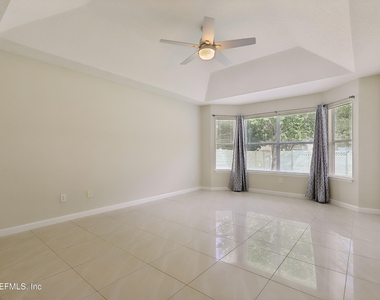 2070 Thornhill Drive - Photo Thumbnail 9
