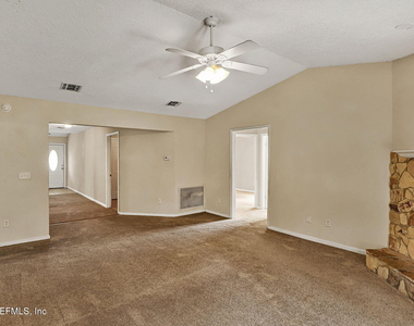 11349 Blossom Ridge Drive - Photo Thumbnail 4