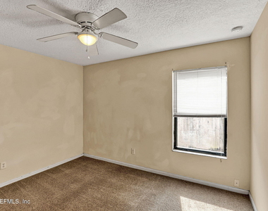 11349 Blossom Ridge Drive - Photo Thumbnail 16