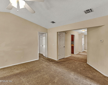 11349 Blossom Ridge Drive - Photo Thumbnail 8