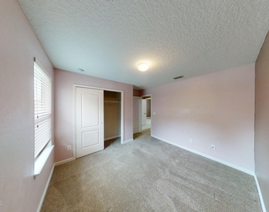 15695 Lexington Park Boulevard - Photo Thumbnail 39