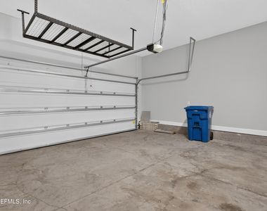 7446 Loggerhead Court - Photo Thumbnail 32