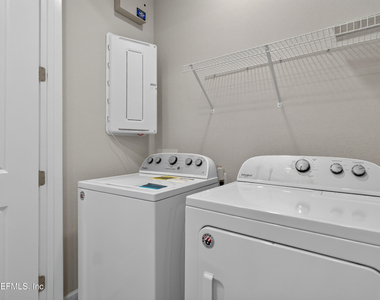 7446 Loggerhead Court - Photo Thumbnail 31
