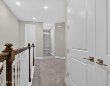 7446 Loggerhead Court - Photo Thumbnail 18
