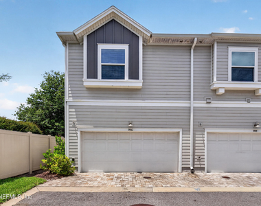 7446 Loggerhead Court - Photo Thumbnail 35