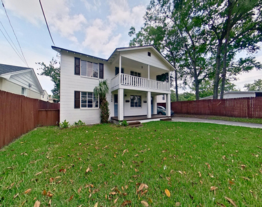 1749 Sheridan Street - Photo Thumbnail 1