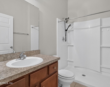 8196 Cabin Lake Circle - Photo Thumbnail 16